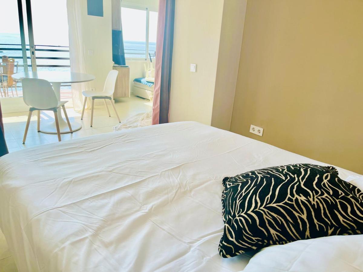 Apartamento Lujoso Y Moderno Vistas Panoramicas Al Mar Marbella Kültér fotó